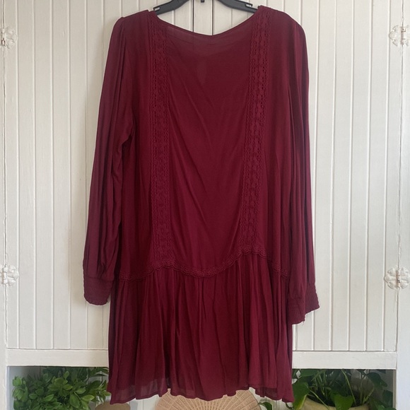 Large Burgundy Mini Dress - Picture 6 of 9